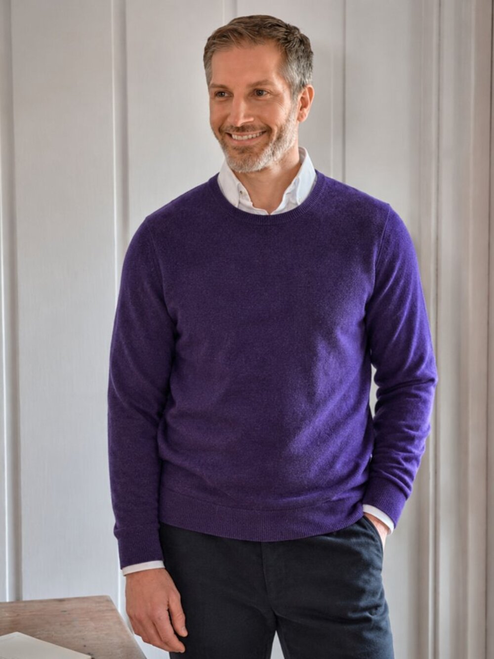 WoolOvers Men’s 100% Pure New Wool Crewneck Sweater Purple Pullover Medium